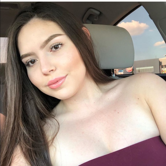 lesly__27027